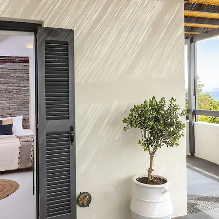 Scorpios Santorini Ξενοδοχείο 4*