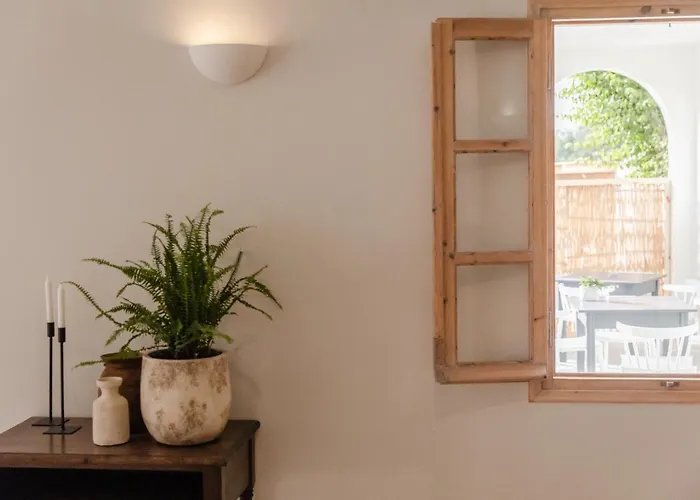 Hotel Scorpios Santorini 4*