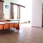 Scorpios Santorini 4*
