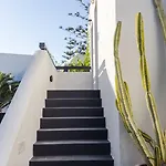ホテル Scorpios Santorini 4*