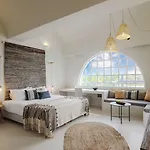 Scorpios Santorini 4*