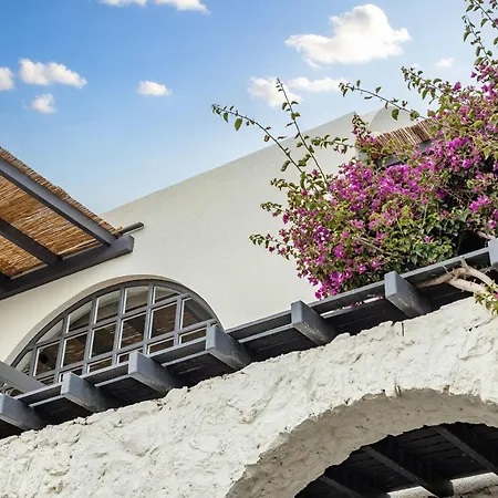 Scorpios Hotel 4*