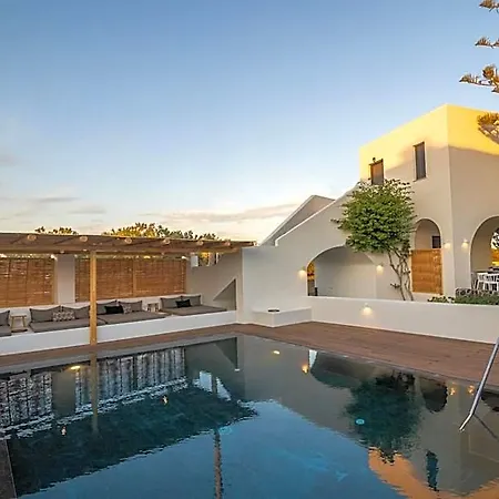 Scorpios Santorini Hotel