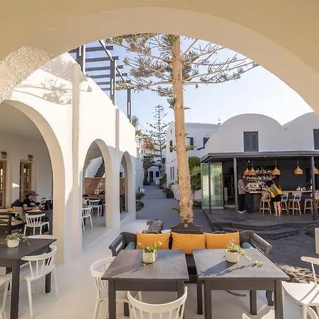 Scorpios Santorini 4*