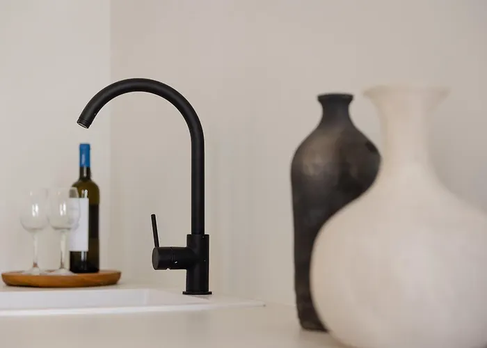 Scorpios Santorini Hotel Monolithos (Santorini)