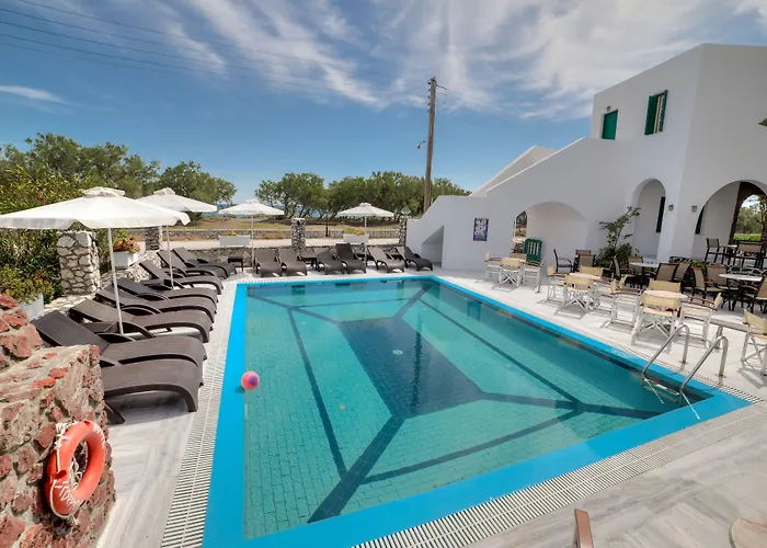 Scorpios Santorini Monolitos