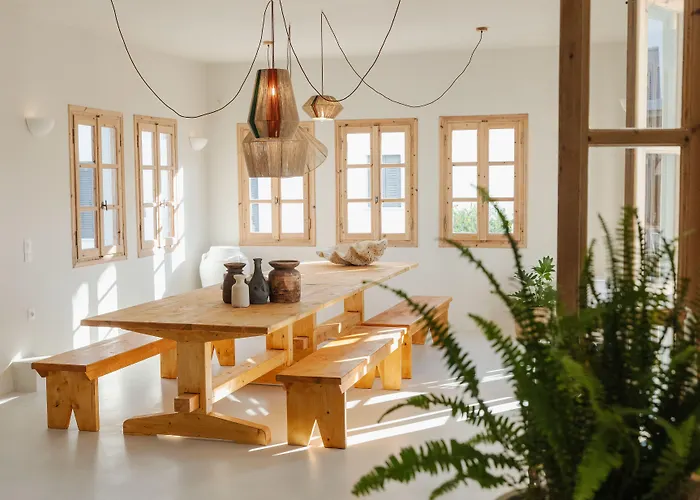 Hotel Scorpios Santorini 4*