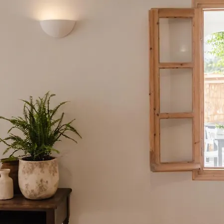 Otel Scorpios Santorini 4*