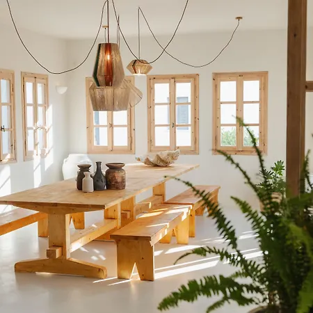 Otel Scorpios Santorini 4*